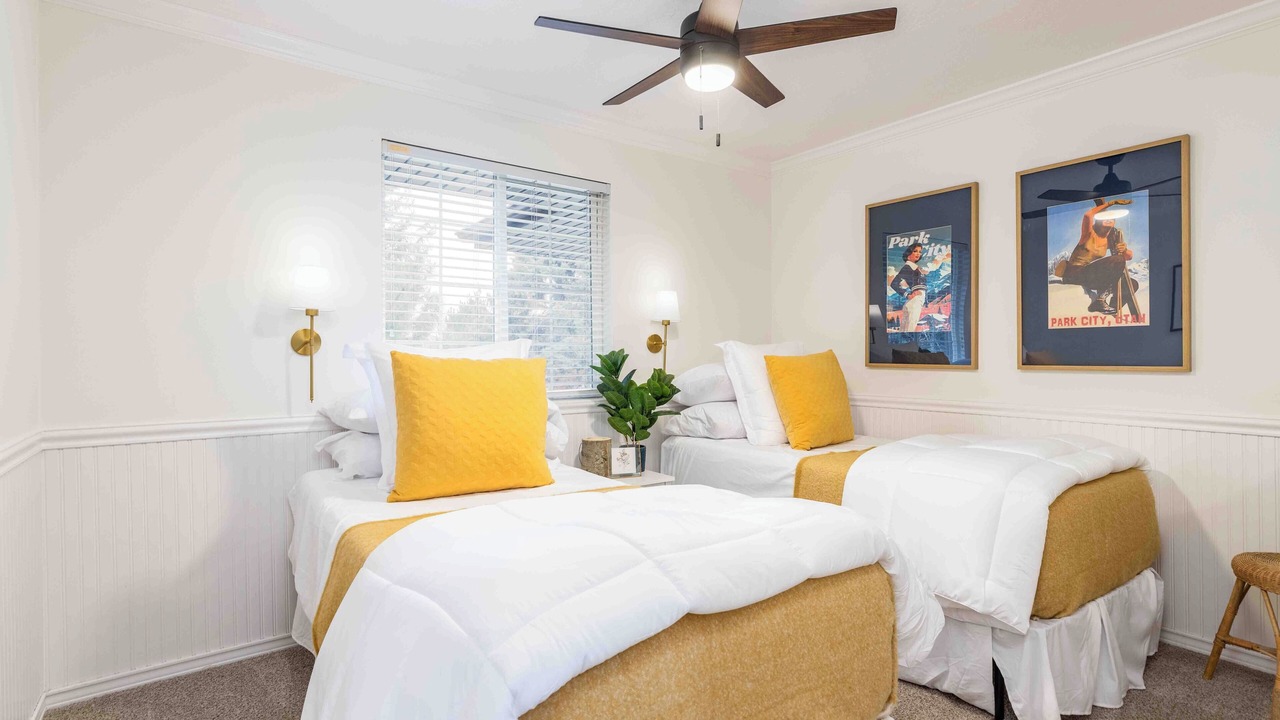 Photo of Bedroom in Sandy