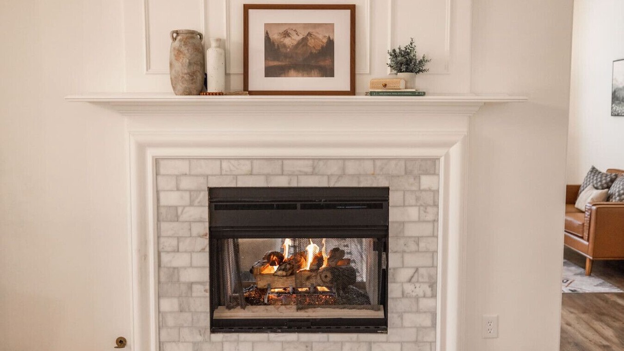 Photo of Livingroom in Draper