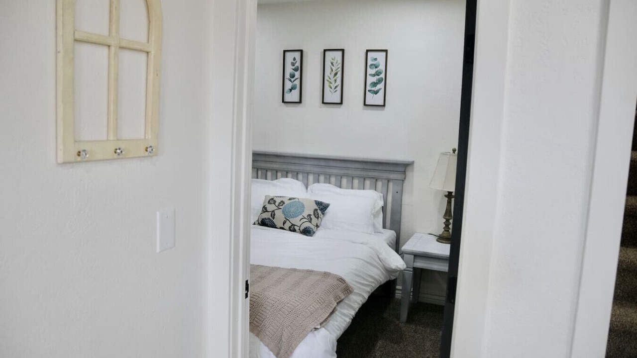 Photo of Bedroom in South Salt Lake