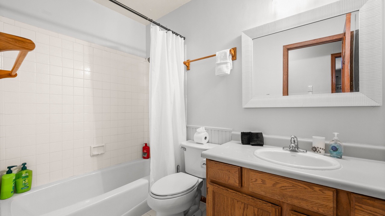 Photo of Bathroom in Sandy