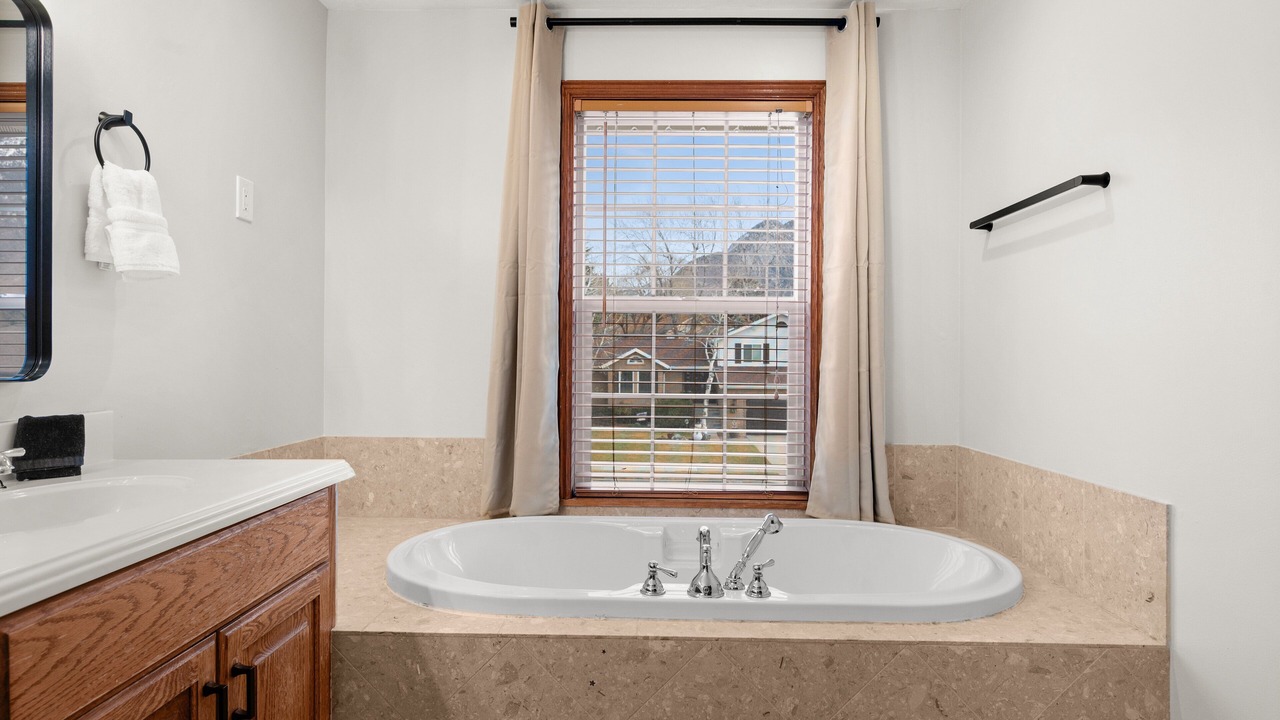 Photo of Bathroom in Sandy