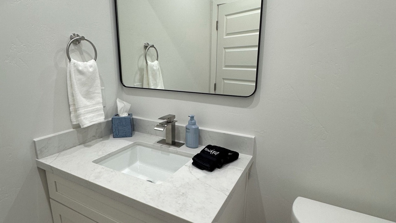 Photo of Bathroom in Greenehaven