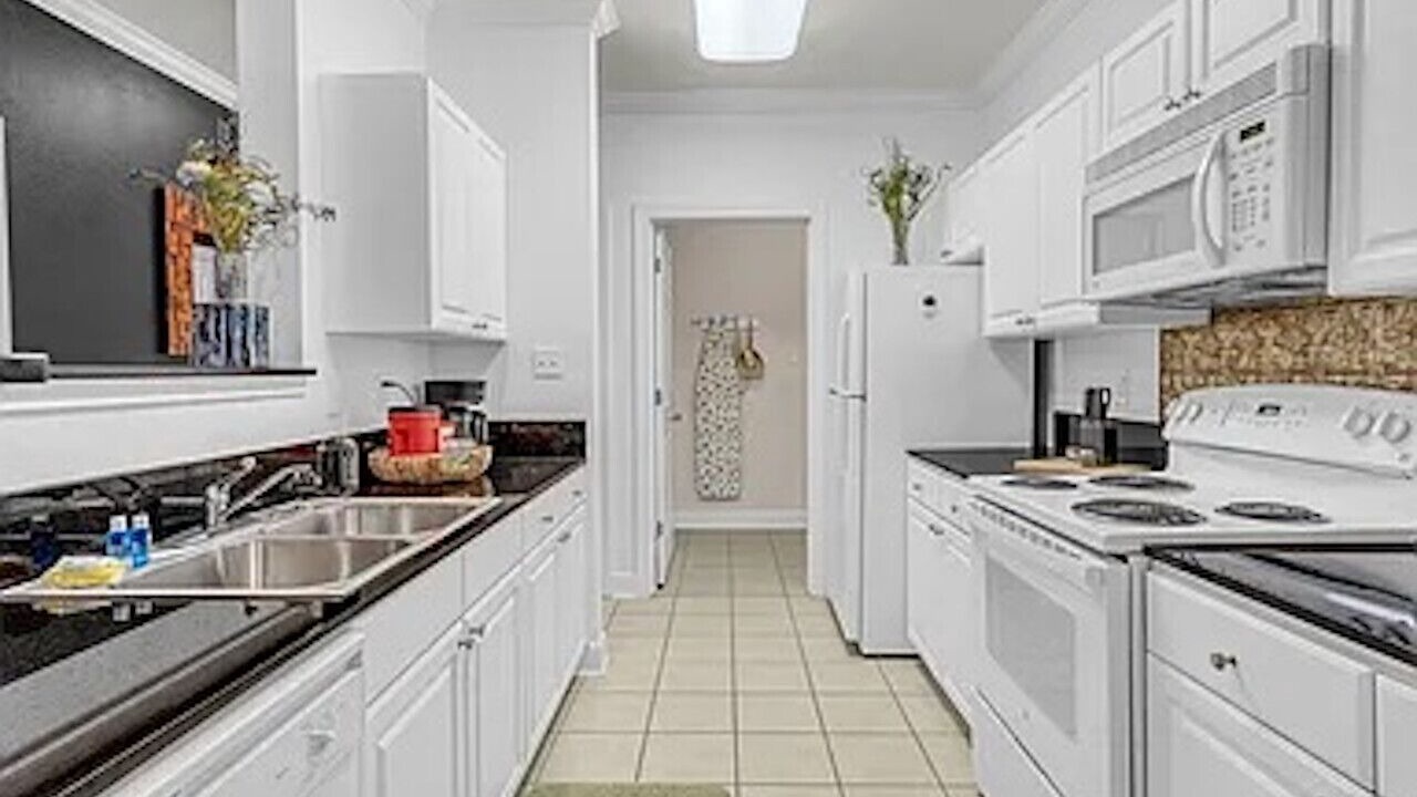 Photo of Kitchen in Foley