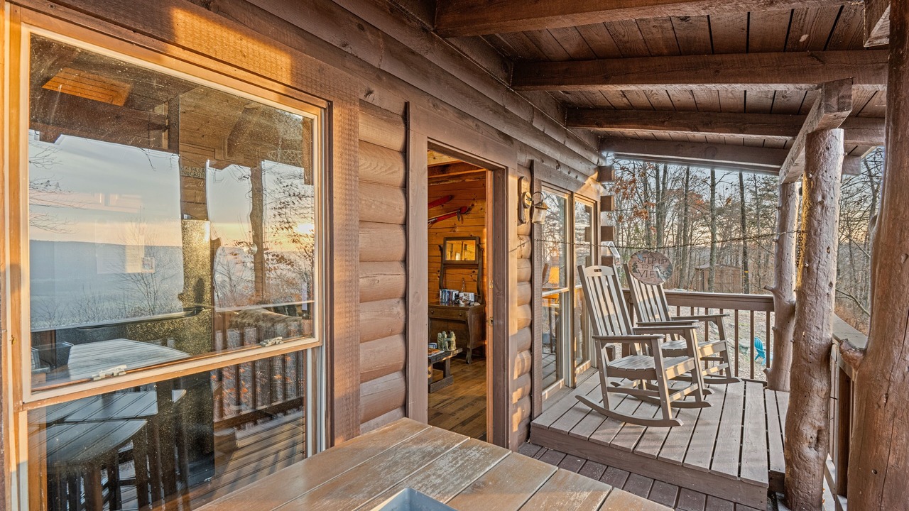 Photo of Patio Balcony in Lupton City