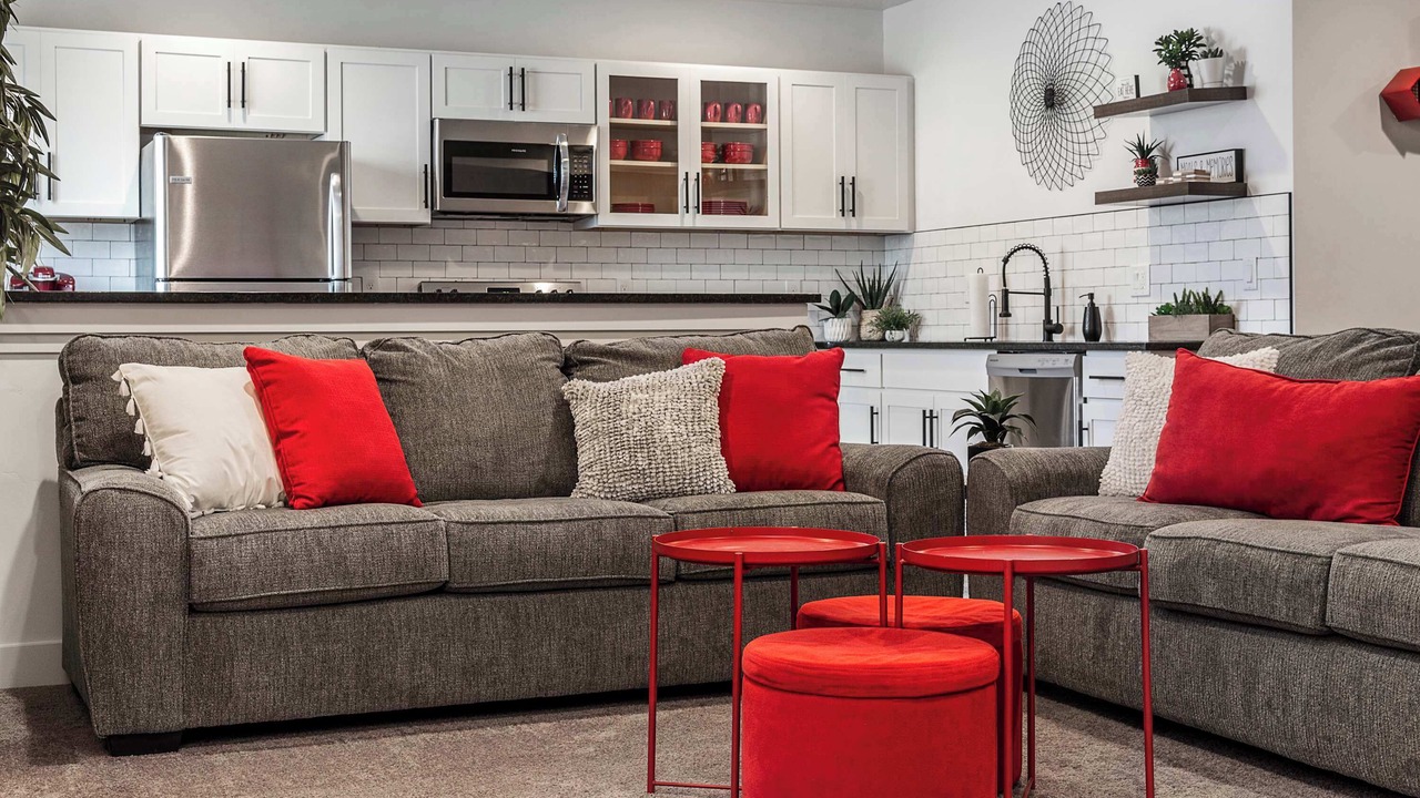 Photo of Livingroom in Saratoga Springs