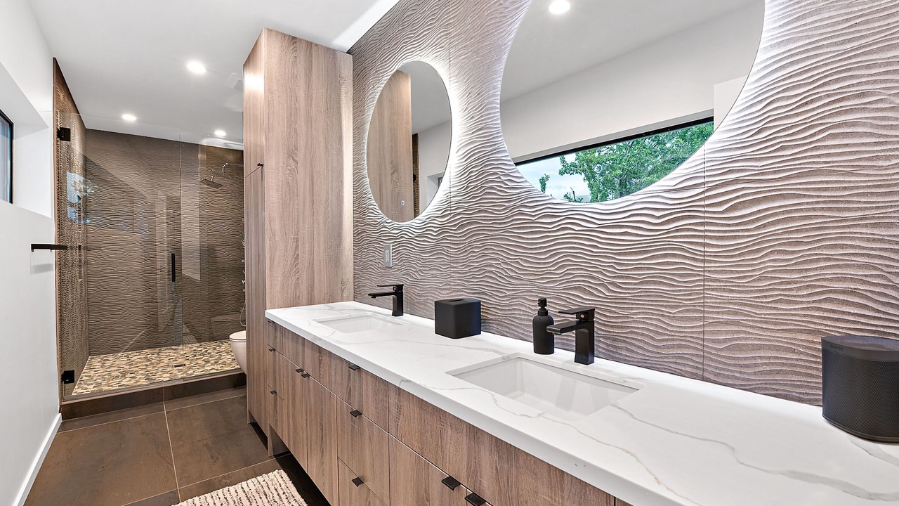 Photo of Bathroom in Capitol Hill