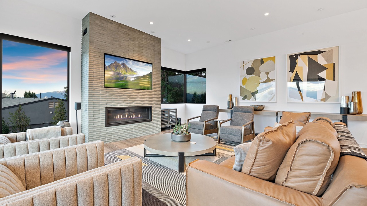Photo of Livingroom in Capitol Hill
