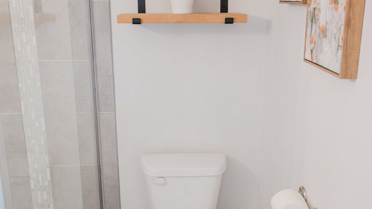 Photo of Bathroom in Cottonwood Heights