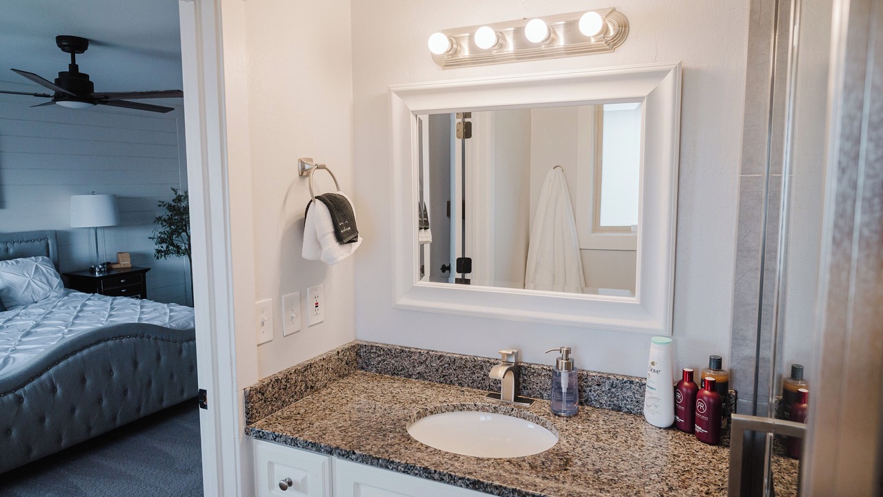 Photo of Bathroom in Cottonwood Heights