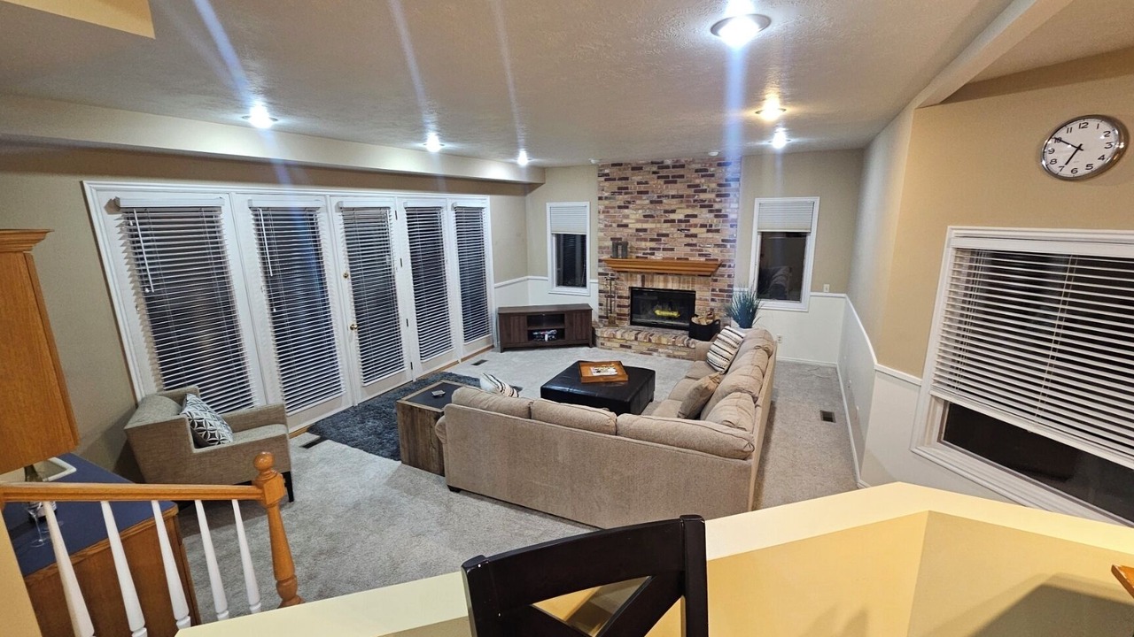 Photo of Livingroom in Sandy