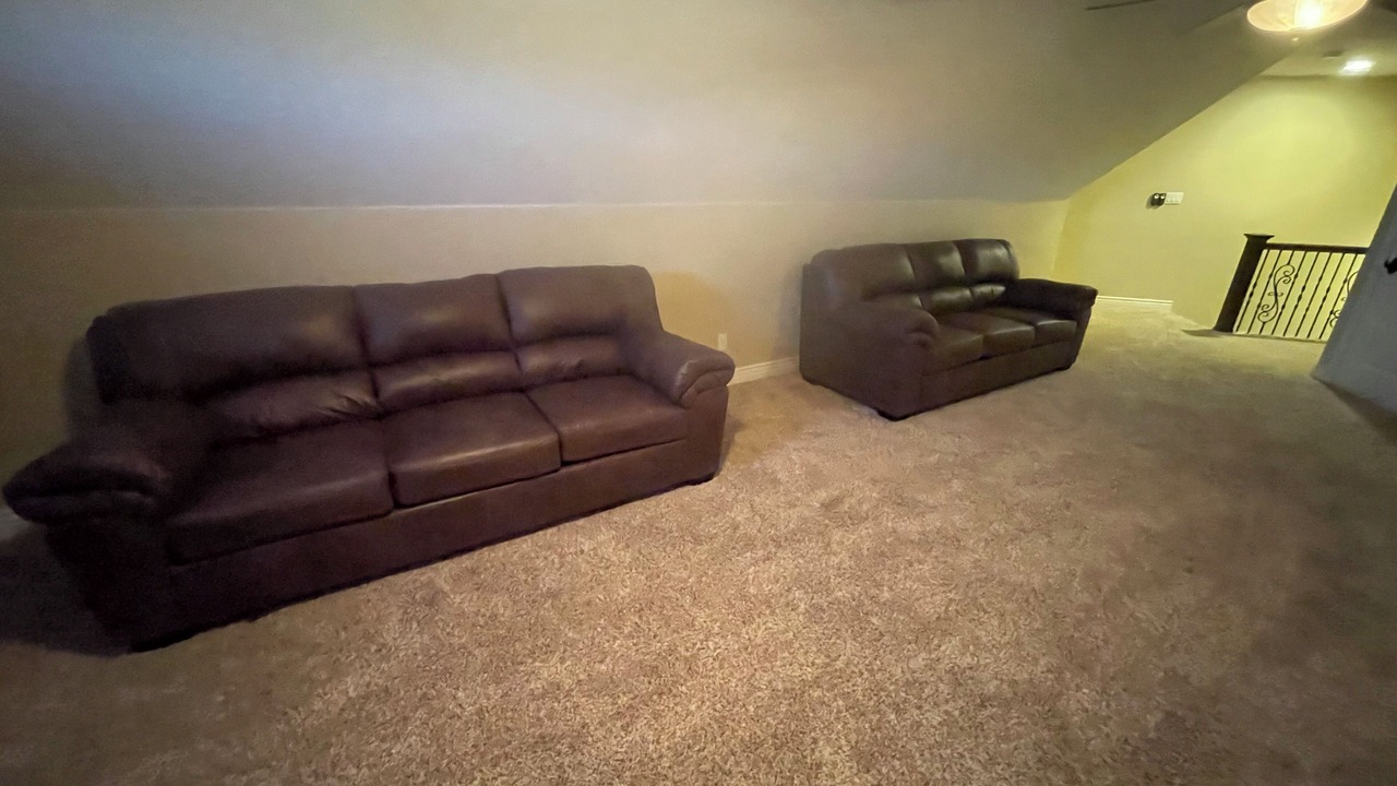 Photo of Livingroom in Price
