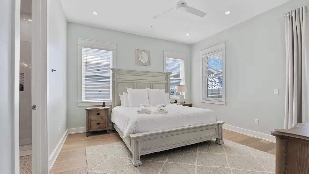 Photo of Bedroom in Laguna Beach