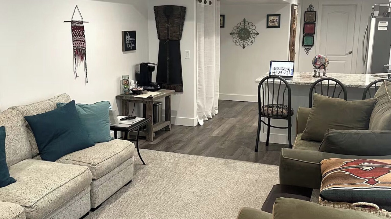 Photo of Livingroom in West Jordan