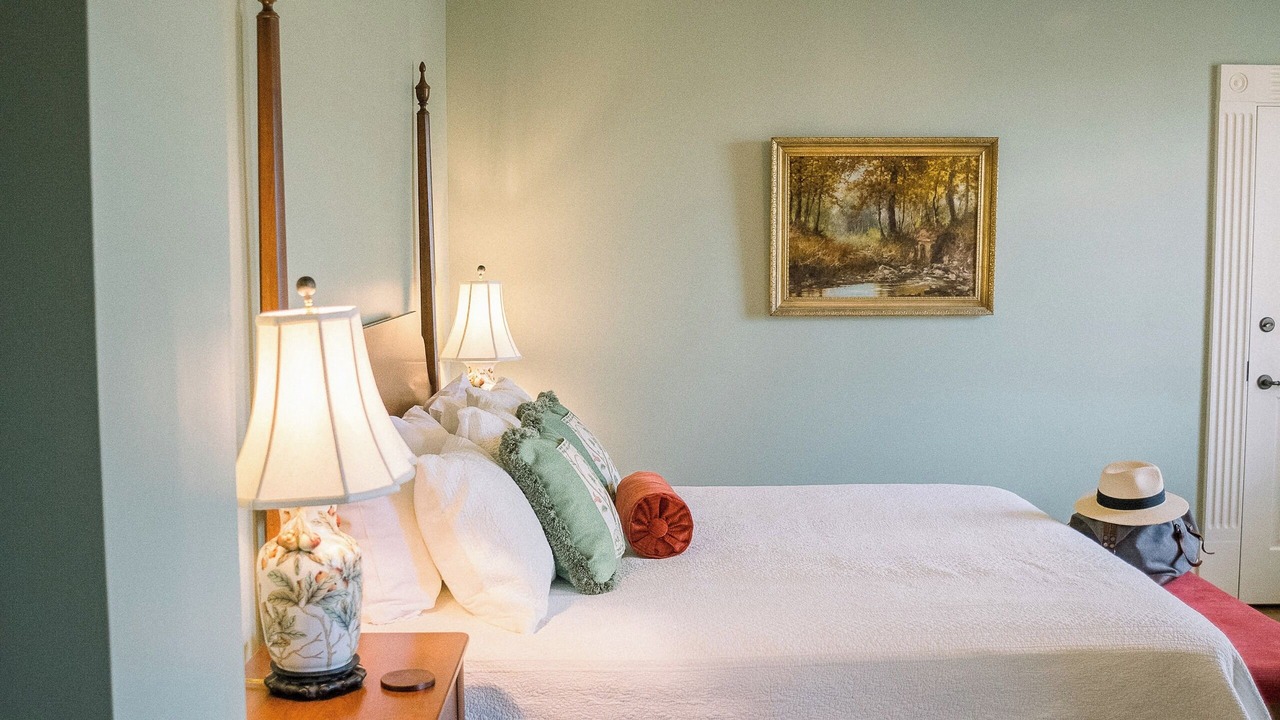 Photo of Bedroom in Millersburg