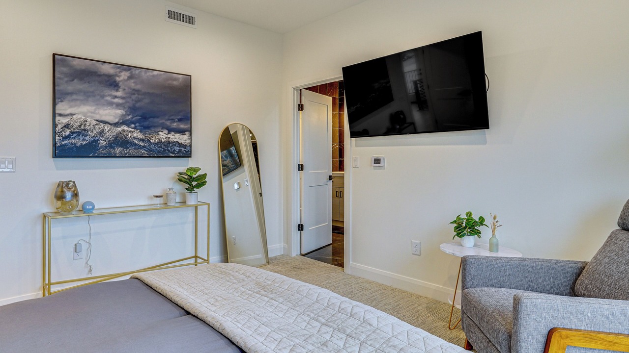 Photo of Bedroom in East Central