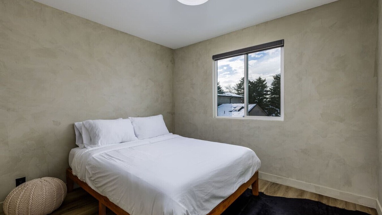 Photo of Bedroom in Cottonwood Heights