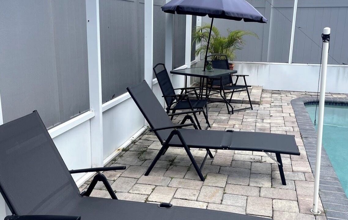 Photo of Patio Balcony in Pinecrest West Park