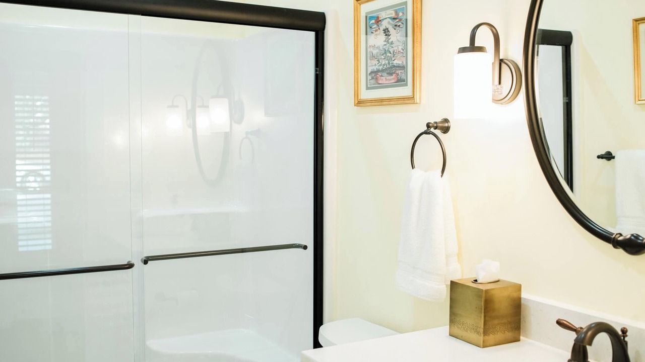 Photo of Bathroom in Millersburg