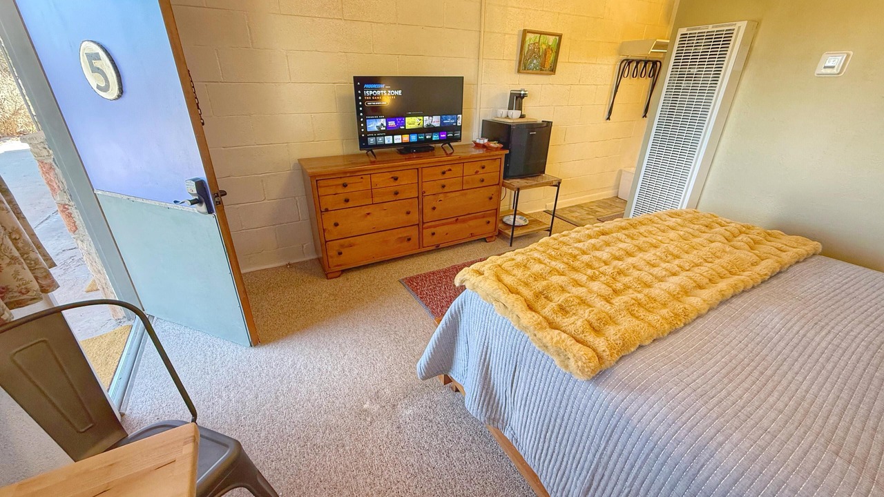 Photo of Bedroom in Bluff