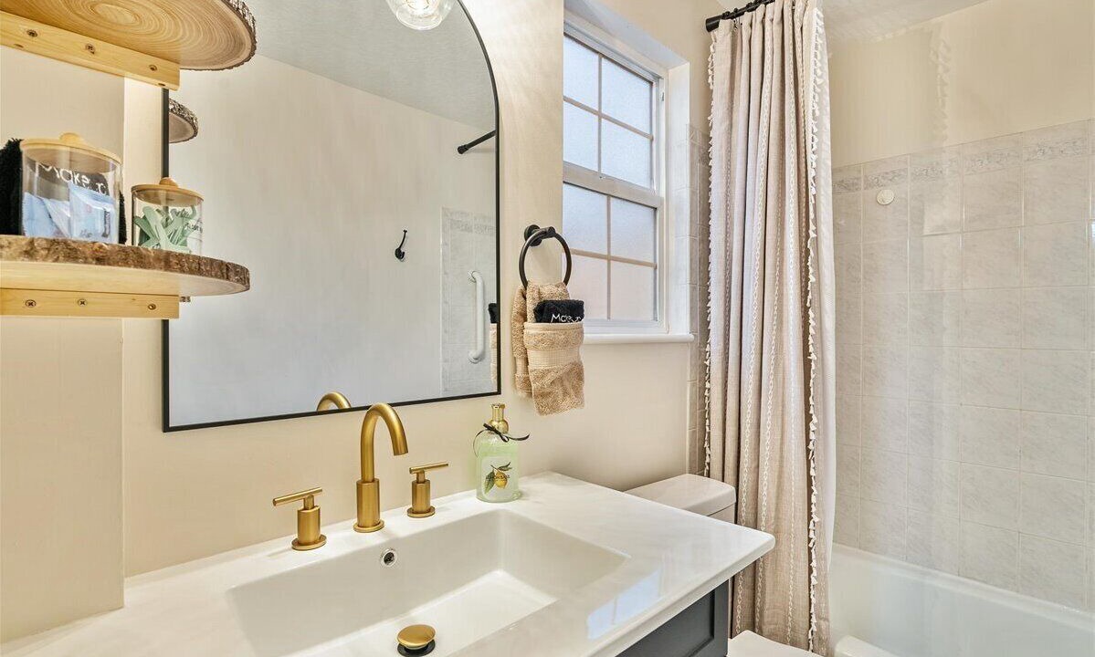 Photo of Bathroom in South Salt Lake