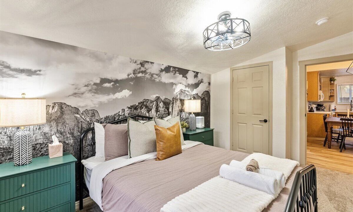 Photo of Bedroom in South Salt Lake