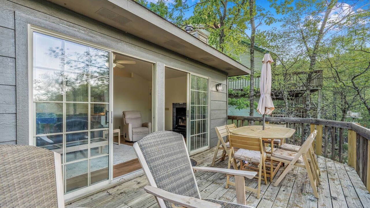Photo of Outdoor in Lost Bridge Village
