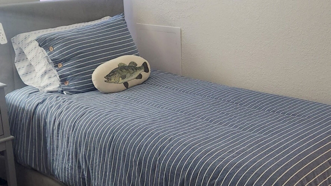 Photo of Bedroom in Lost Bridge Village
