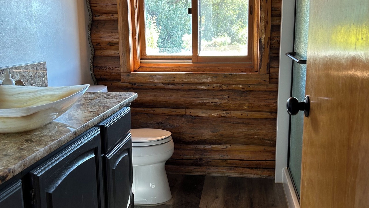 Photo of Bathroom in Pleasant View