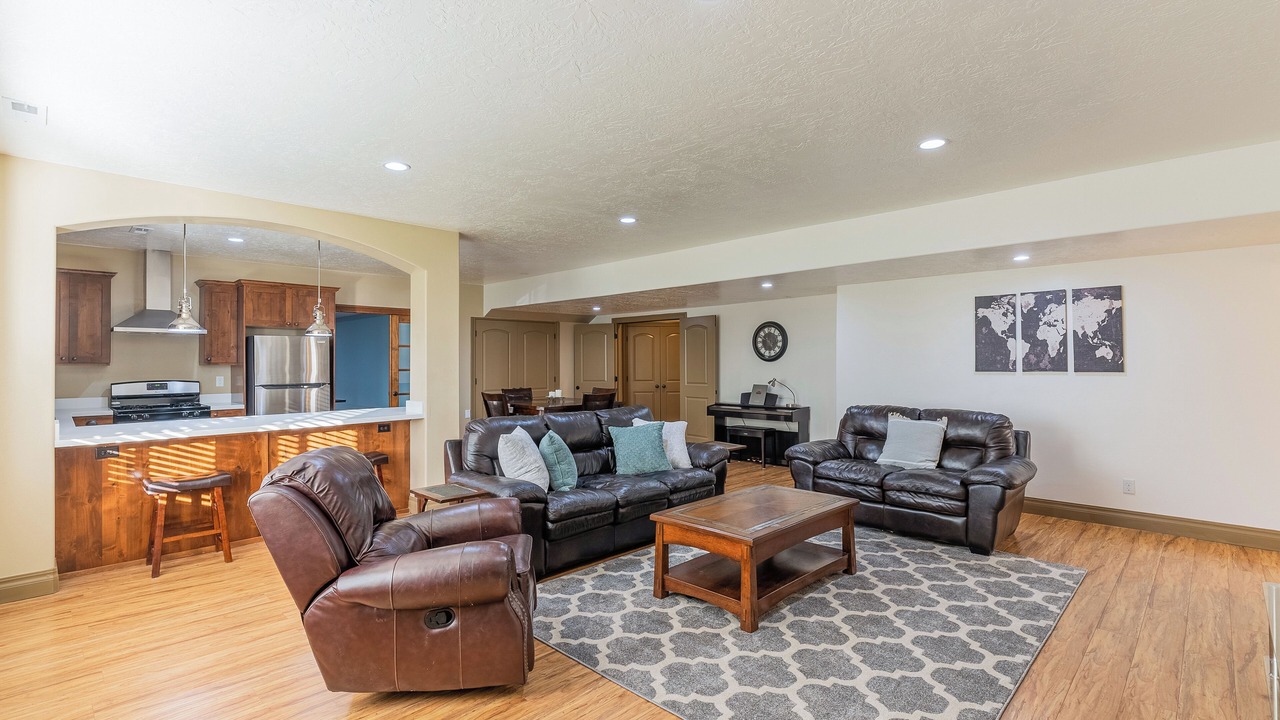Photo of Livingroom in Foot Hills