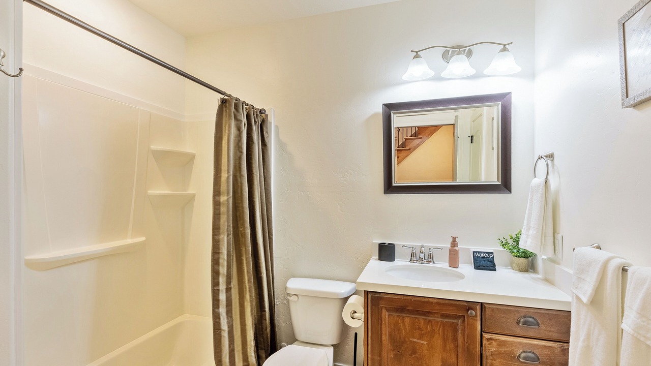 Photo of Bathroom in Foot Hills