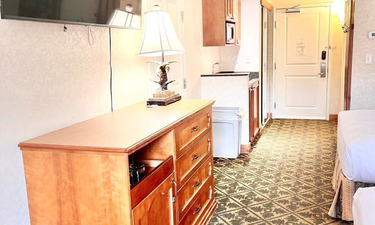 Photo of Bedroom in Midway