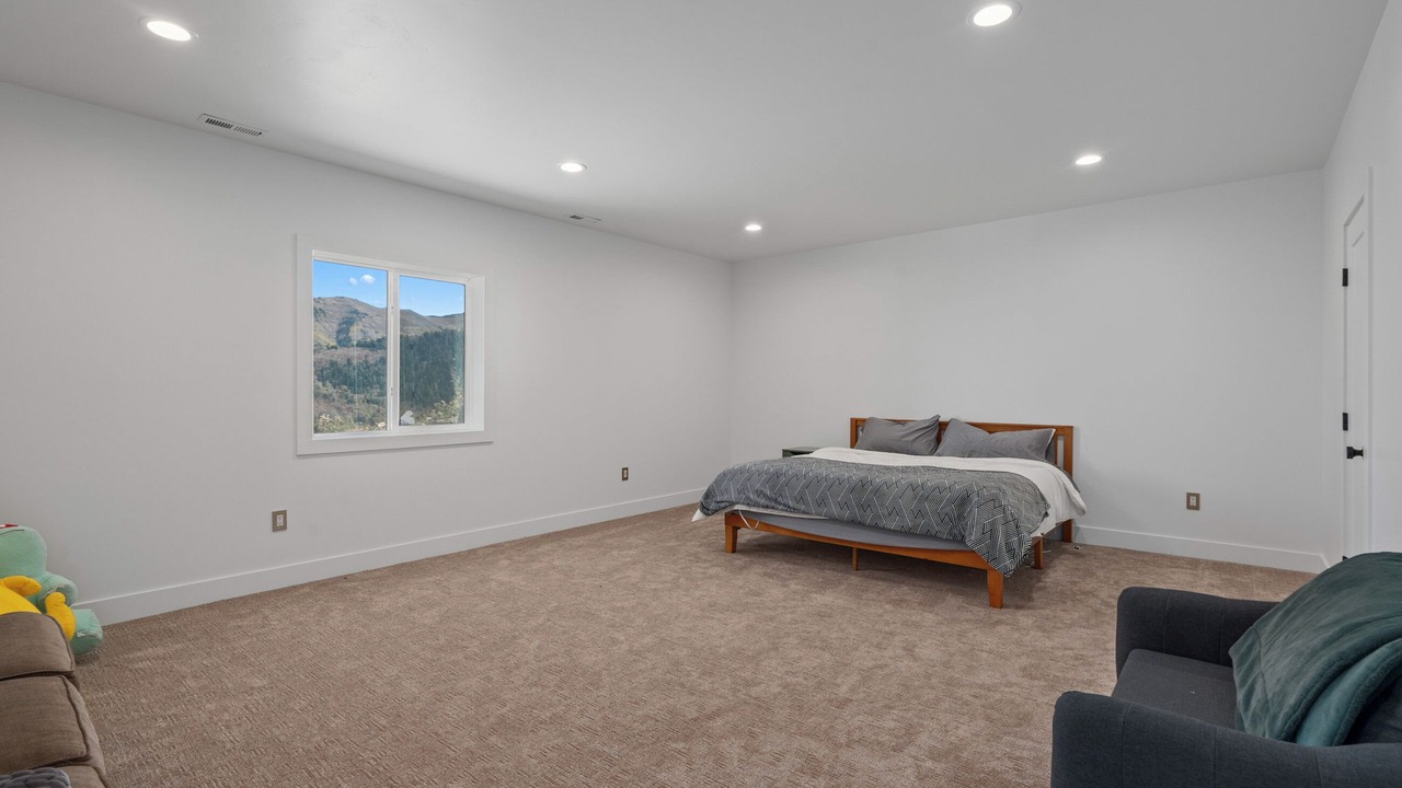 Photo of Bedroom in Mount Pleasant
