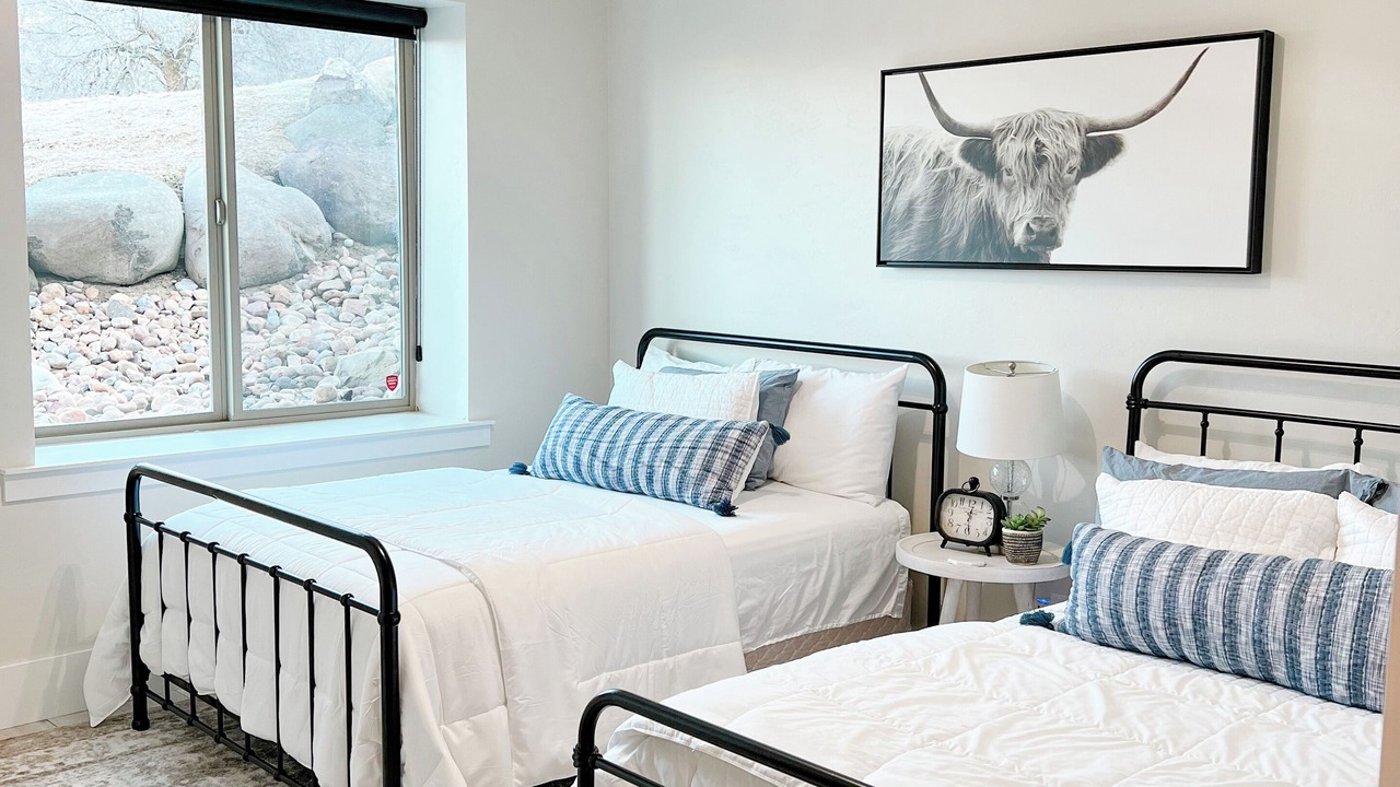 Photo of Bedroom in Granite