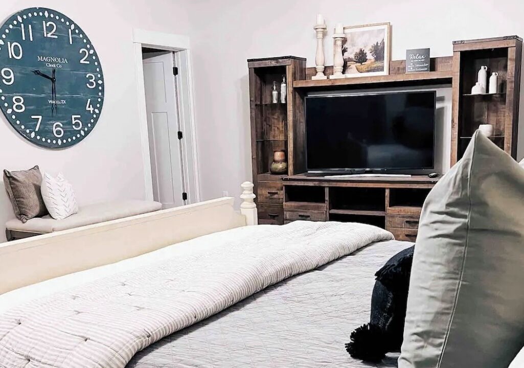 Photo of Bedroom in Granite