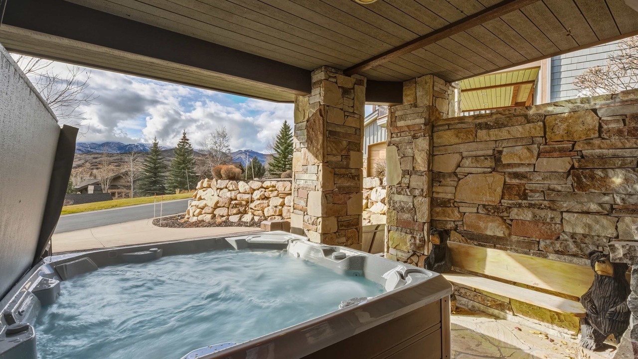 Photo of Outdoor in Park Meadows