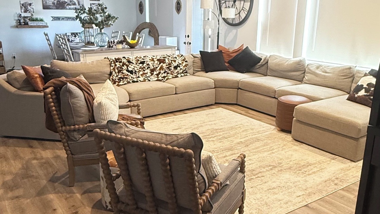 Photo of Livingroom in Ogden