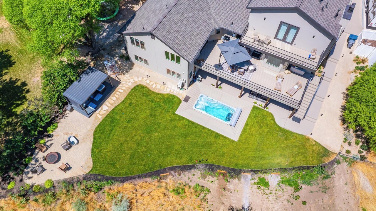 Photo of Outdoor in Sandy
