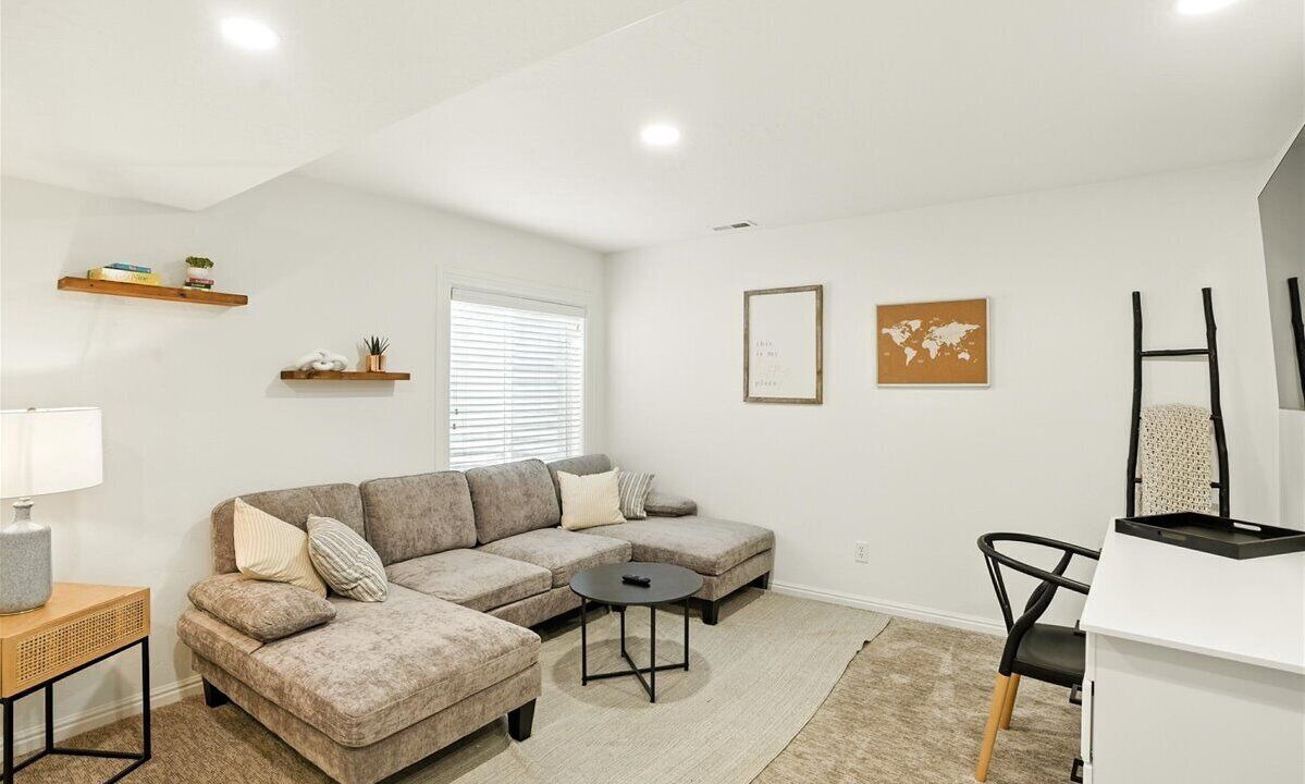 Photo of Livingroom in American Fork