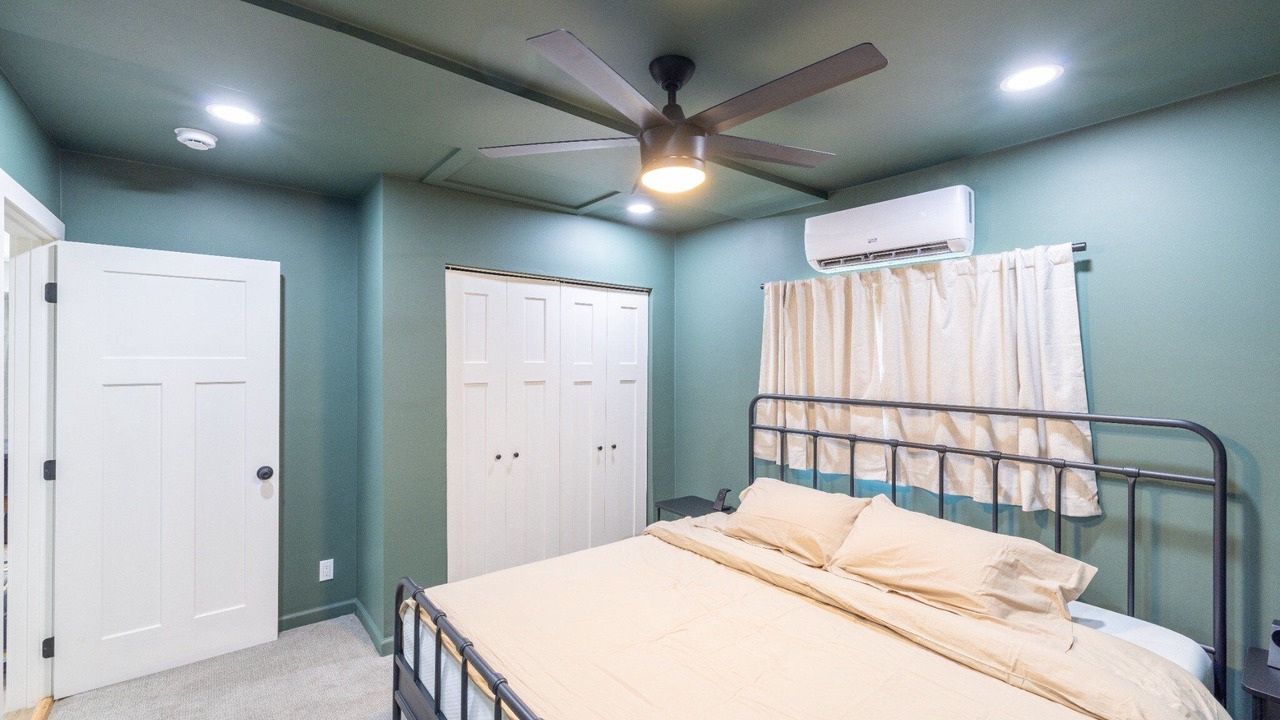 Photo of Bedroom in Poplar Grove