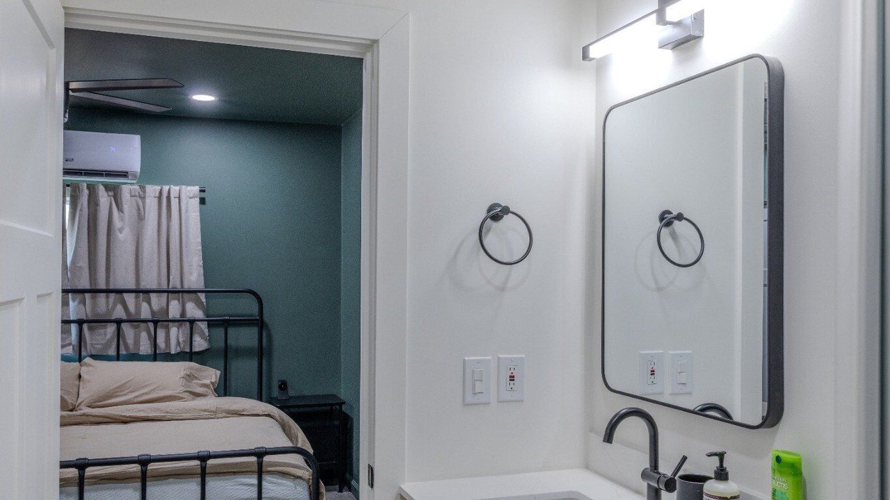 Photo of Bathroom in Poplar Grove