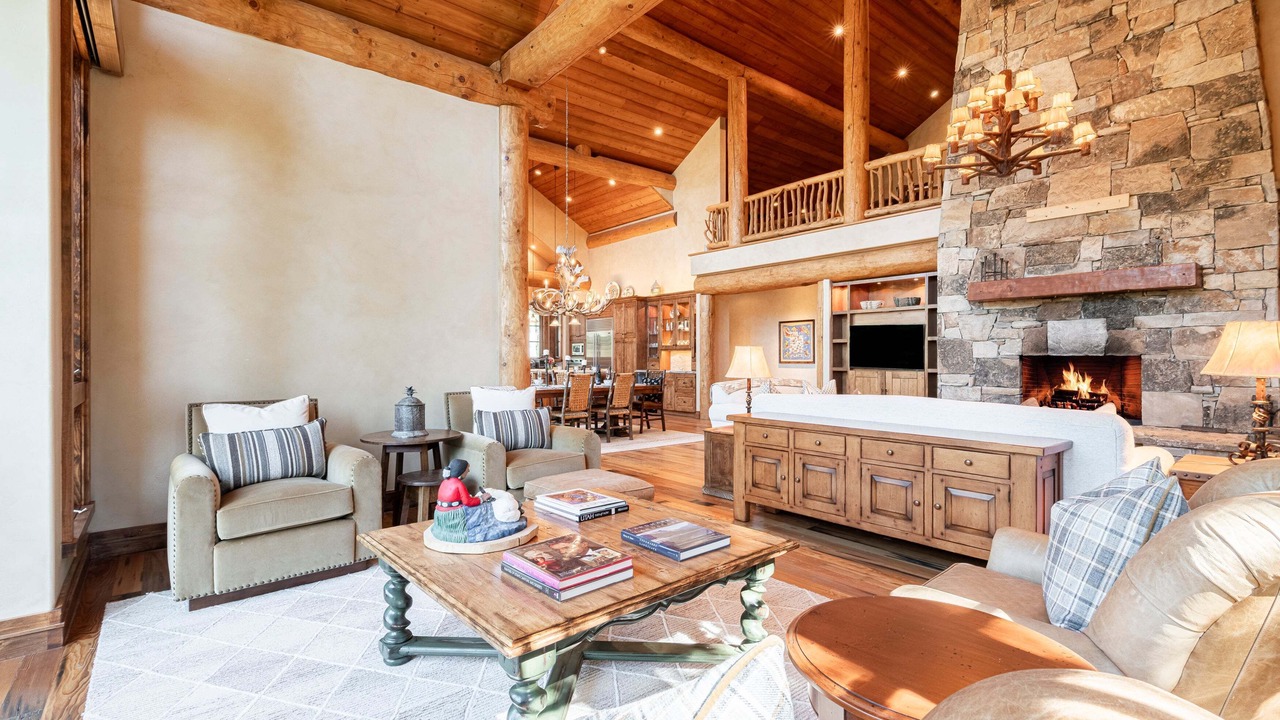 Photo of Livingroom in Deer Valley
