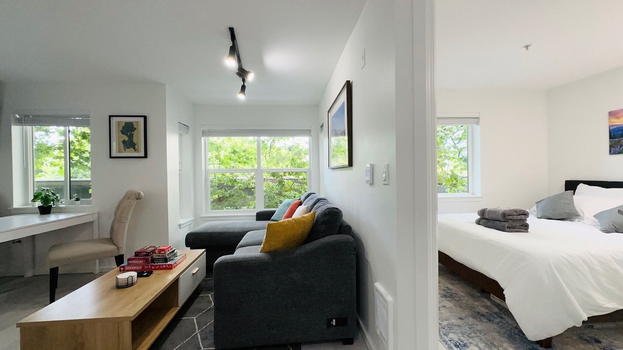 Photo of Bedroom in Belltown