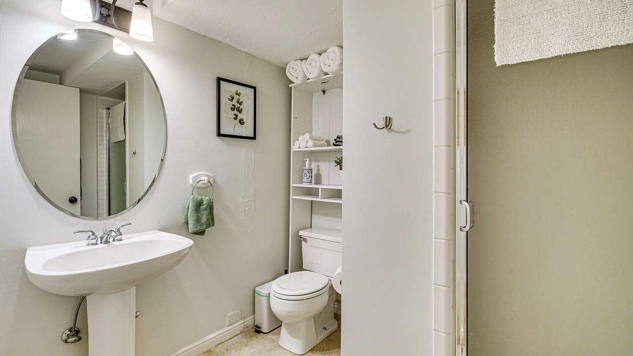 Photo of Bathroom in Granite
