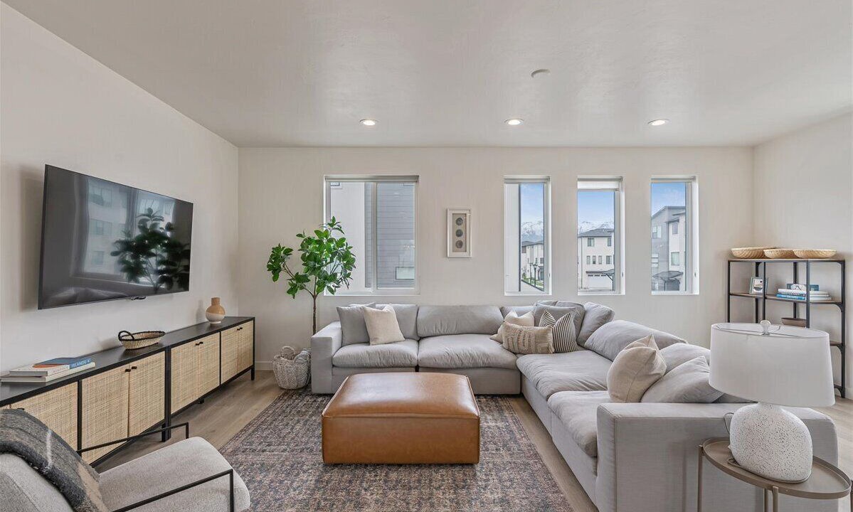 Photo of Livingroom in American Fork