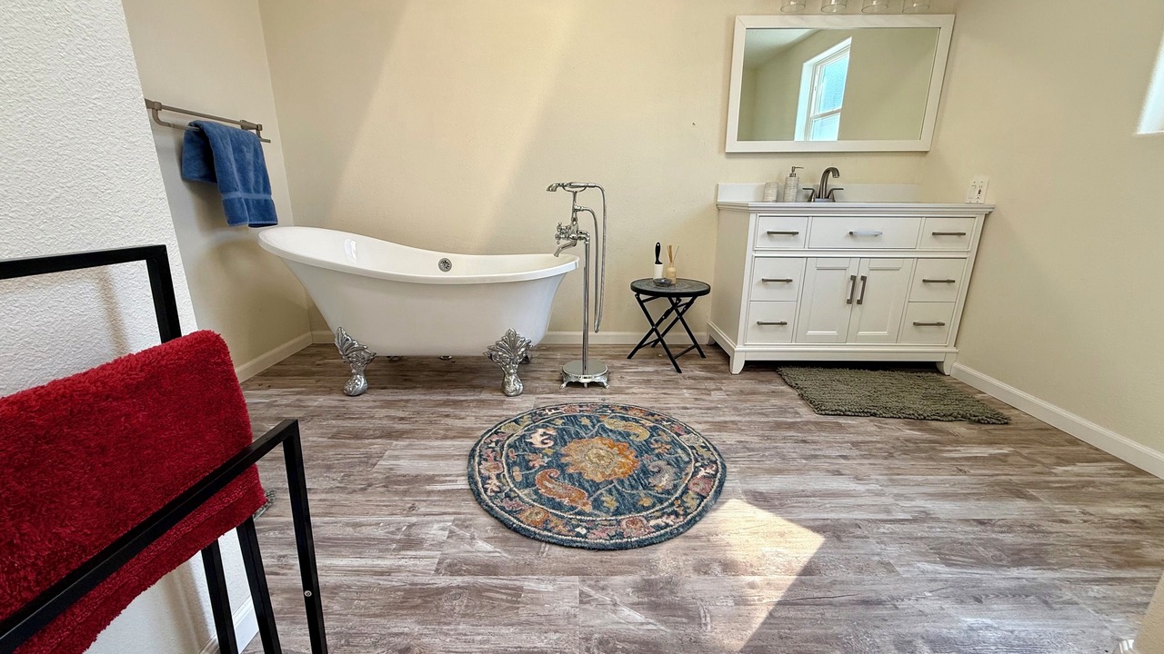 Photo of Bathroom in La Verkin