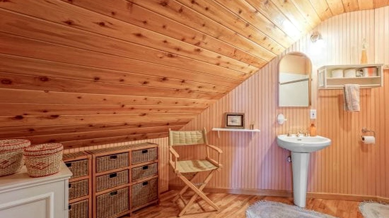 Photo of Bathroom in Parks
