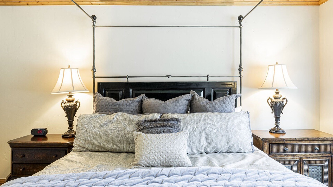 Photo of Bedroom in Empire Pass