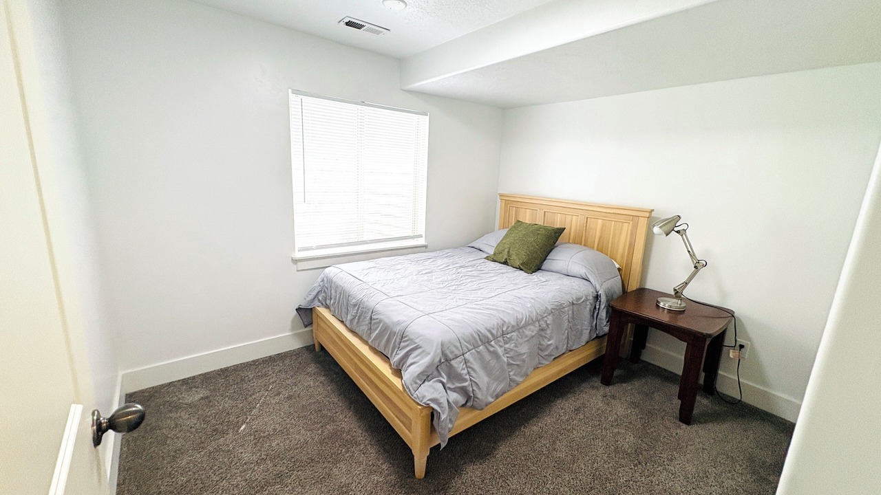 Photo of Bedroom in Pleasant Grove