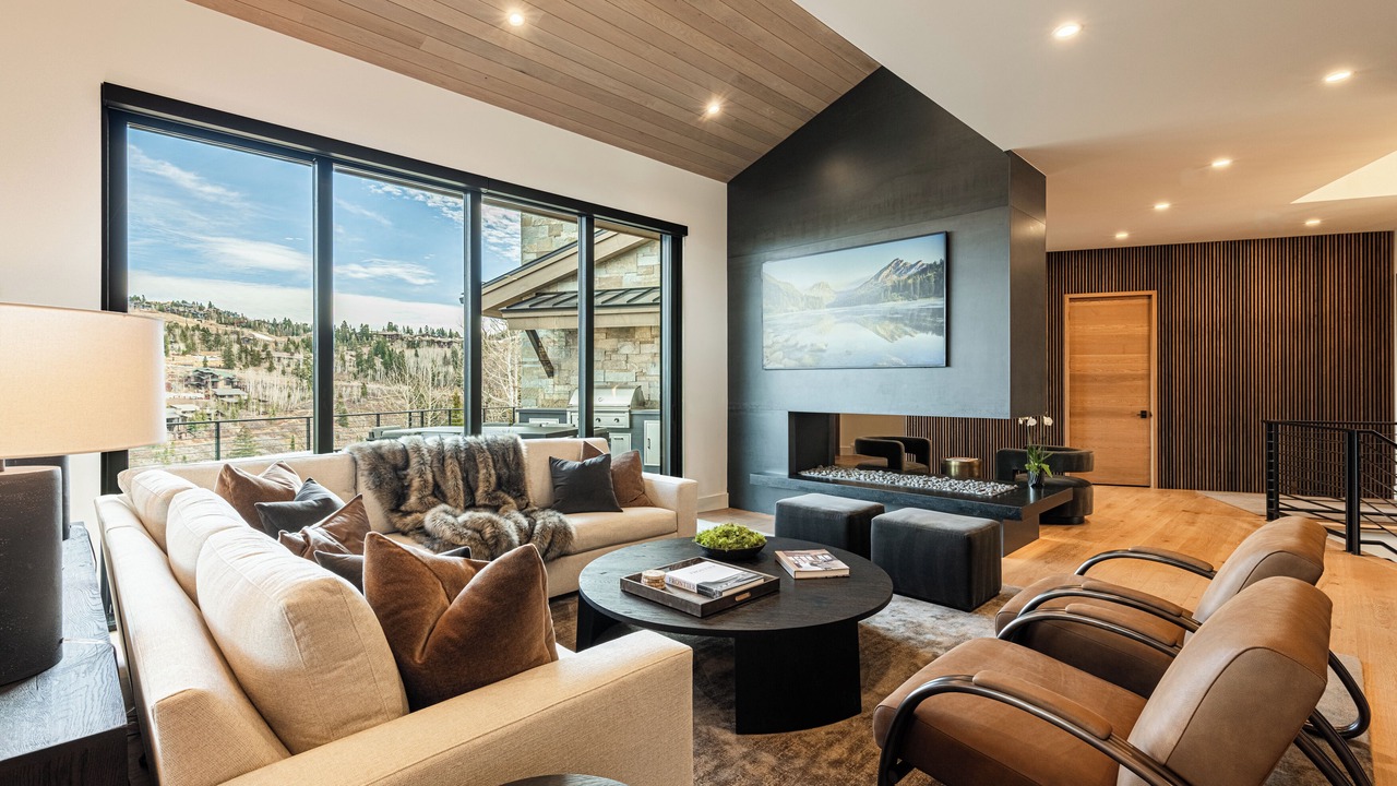 Photo of Livingroom in Empire Pass