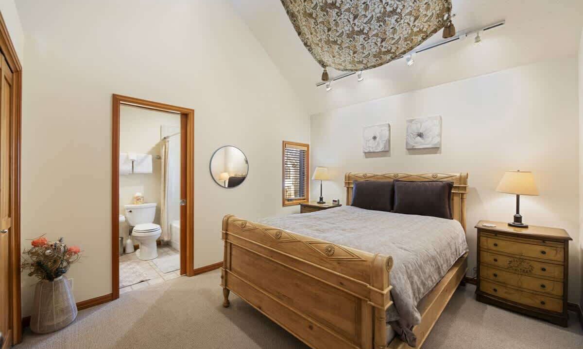Photo of Bedroom in Deer Valley